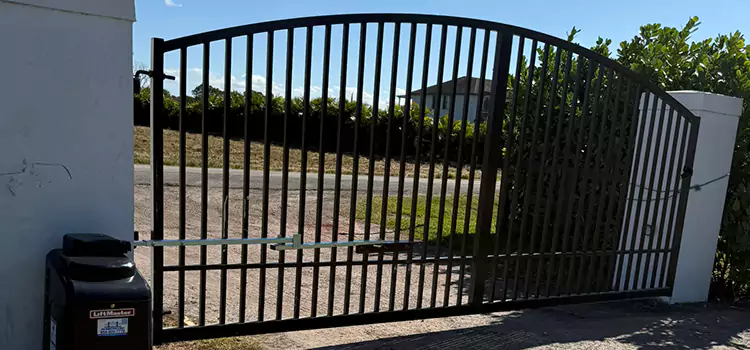 Driveway Fence Repair Farmers Branch